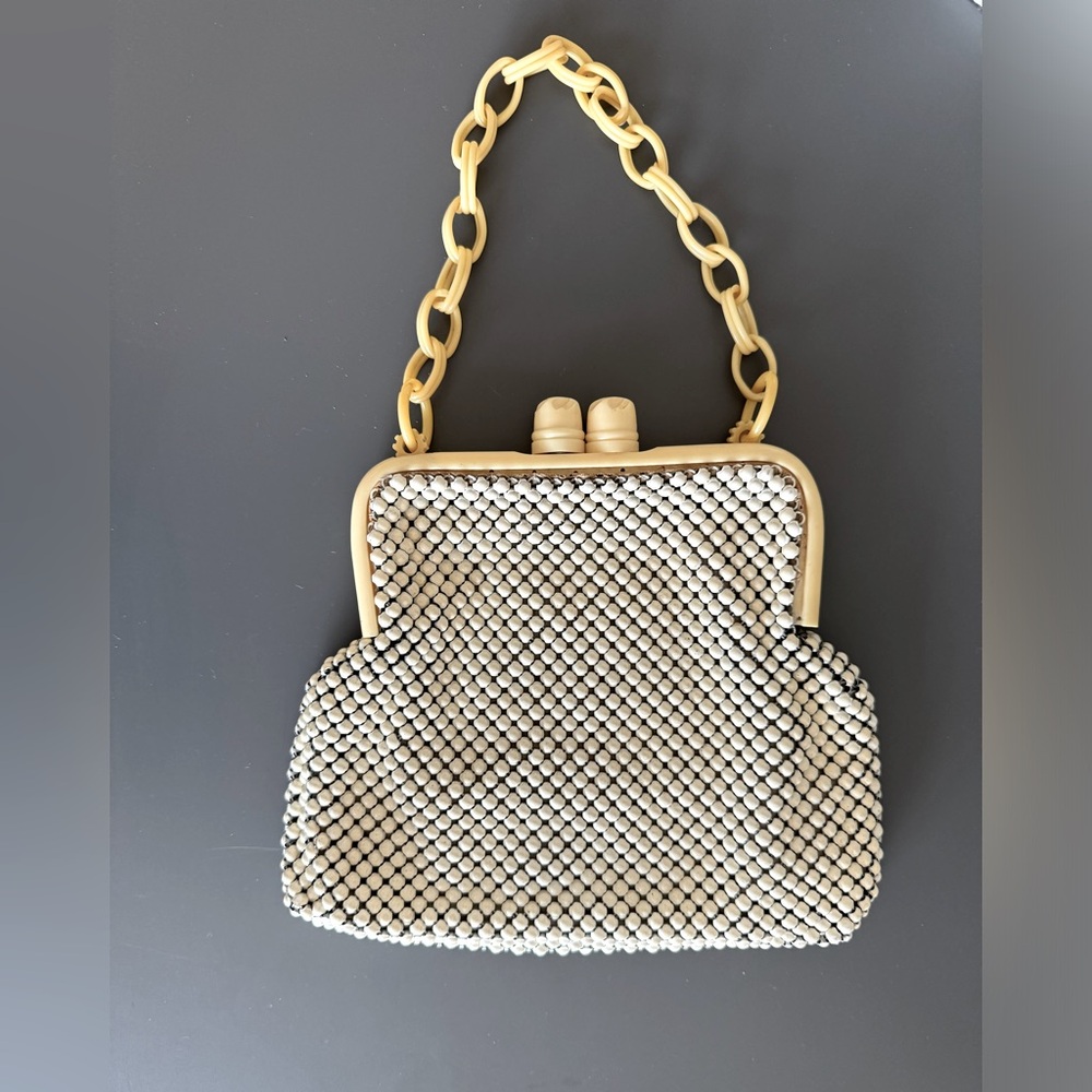 1940s Vintage Whiting & Davis Alumesh Handbag, Bakelite Handle Aluminum beaded